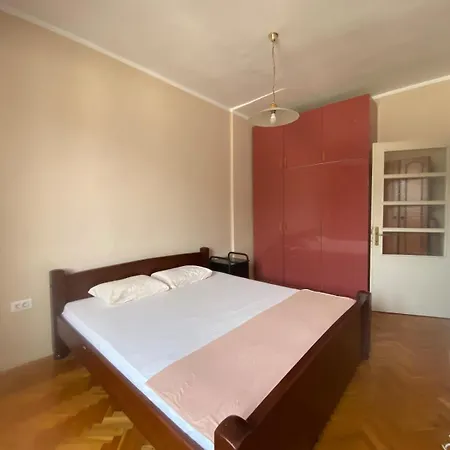 Apartament Heart Of The Big 1br On Independence Square Podgorica