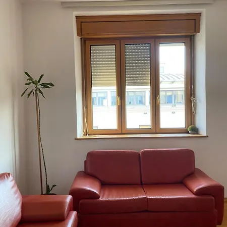 Heart Of The Big 1br On Independence Square Apartament Podgorica