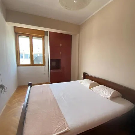 Heart Of The Big 1br On Independence Square Apartmán *