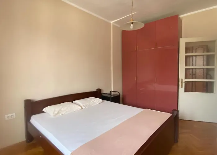 Apartament Heart Of The Big 1br On Independence Square Podgorica