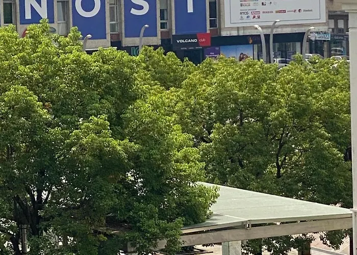 Heart Of The Big 1br On Independence Square Podgorica